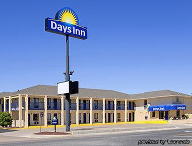 Days Inn By Wyndham Тукумкері Екстер'єр фото